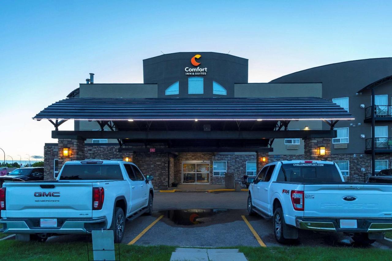 Comfort Inn & Suites Medicine Hat Exterior foto